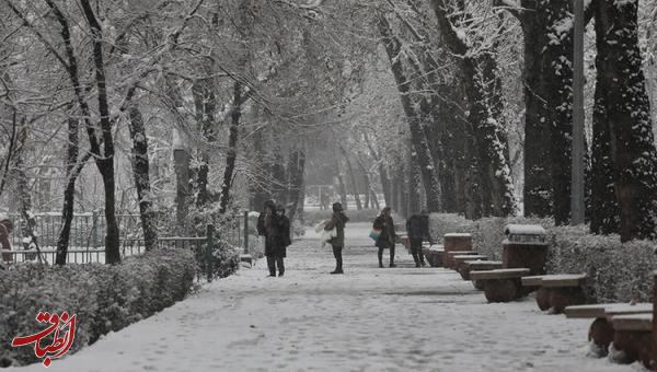 بارش برف در مناطق جلگه ای گیلان | کاهش ۸ تا ۱۵ درجه‌ای دما هوا از عصر امروز