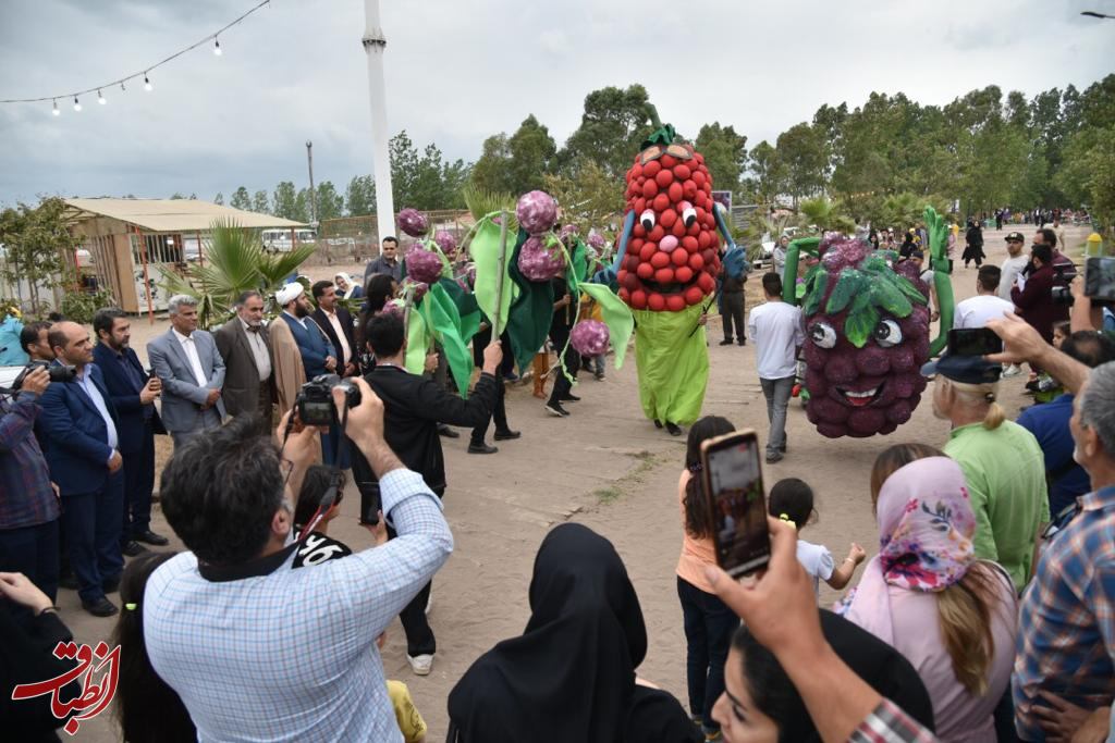 برگزاری افتتاحیه نخستین جشنواره تمشک در بندر کیاشهر