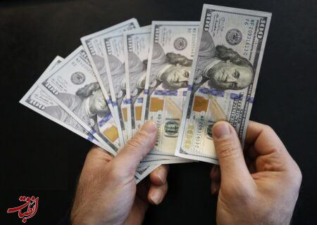 صعود چشمگیر دلار از سوی بانک مرکزی / دلار ۴۵ هزار تومانی رسمی شد
