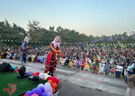 جشن روز کودک با استقبال ۵ هزار نفری کودکان در لاهیجان برگزار شد