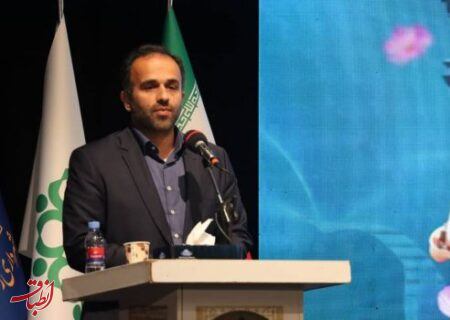 کارگران زحمتکش با تلاش شبانه‌روزی، پایه‌گذار آرامش و نظم شهری هستند