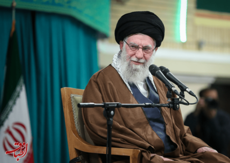 رهبر انقلاب: مدیر و رئیس خانه زن است