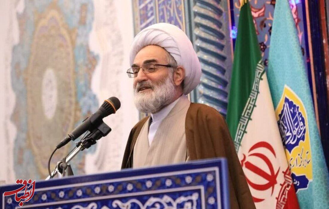 از یک معلم ساده به یک معمم عالی‌قدر | از انشقاق چه خیری دیده‌ایم که انسجام را ذبح میکنیم؟