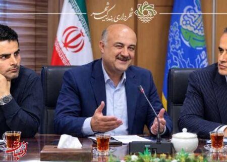 گام بلند شهرداری و شورای اسلامی شهر بندرکیاشهر در جهت حل معضل ۱۸ ساله بازارچه آدینه؛ اختصاص انشعاب برق به ۶۵ غرفه