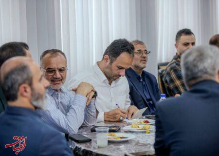 شهرداری رشت از نقدها استقبال کرده و خود را مکلف به پاسخگویی می‌داند