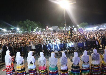 برگزاری جشنواره «شکرانه برداشت برنج» در بندر کیاشهر+ تصاویر